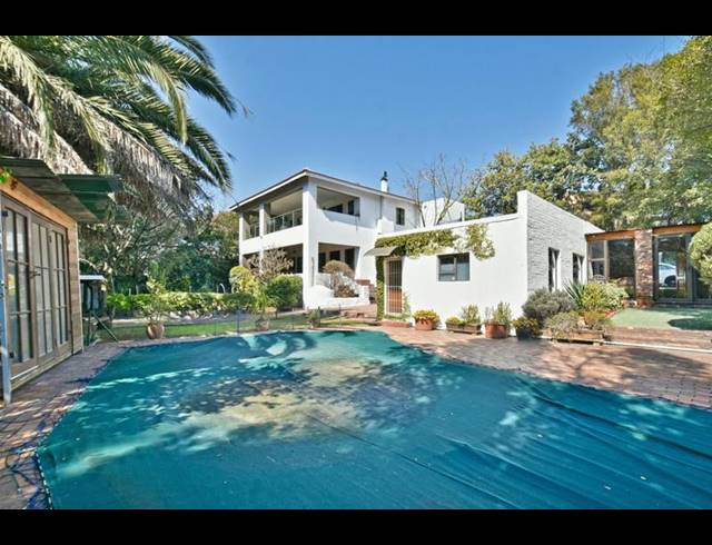 4 BEDROOM HOUSE FOR SALE IN THE GARDENS